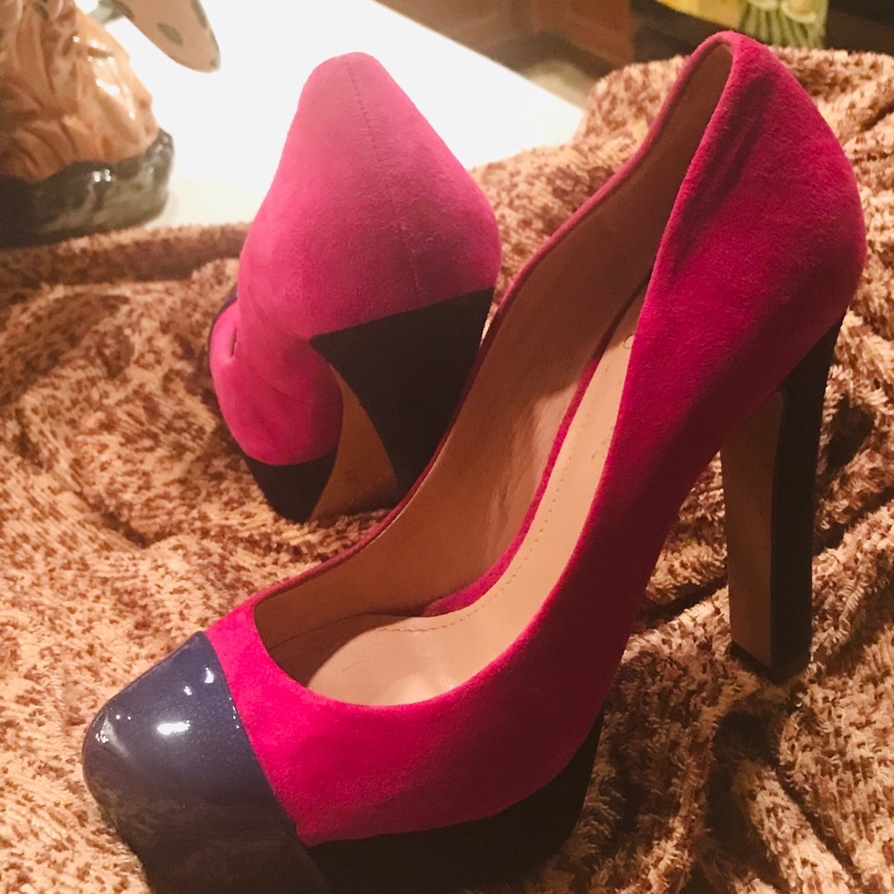 Vince Camuto stack Color block high heels - Picture 6 of 8